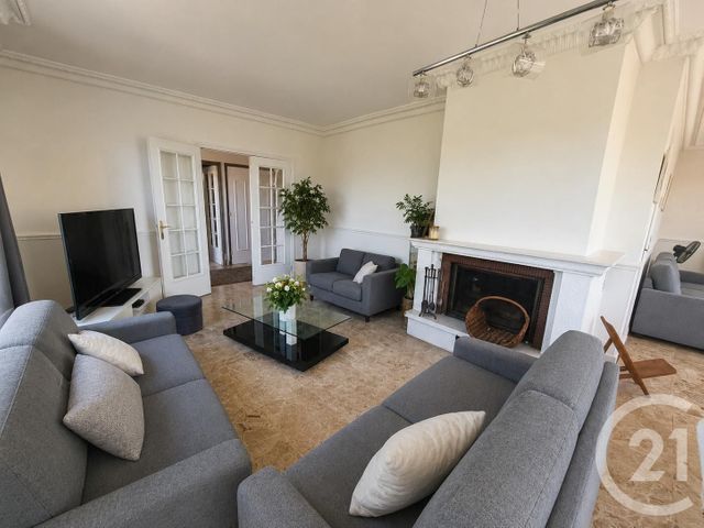 maison à vendre - 8 pièces - 324.5 m2 - DECINES CHARPIEU - 69 - RHONE-ALPES - Century 21 Villa Urbana
