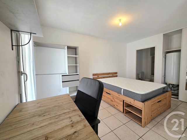 Appartement T2 à vendre - 2 pièces - 39.0 m2 - LYON - 69008 - RHONE-ALPES - Century 21 Villa Urbana