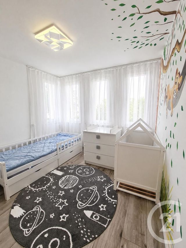 Appartement F4 à vendre - 4 pièces - 85.0 m2 - VAULX EN VELIN - 69 - RHONE-ALPES - Century 21 Villa Urbana