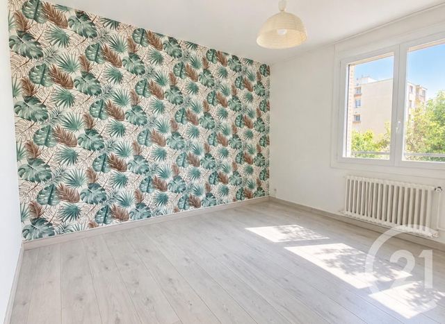 Appartement F4 à vendre - 4 pièces - 85.0 m2 - VILLEURBANNE - 69 - RHONE-ALPES - Century 21 Villa Urbana
