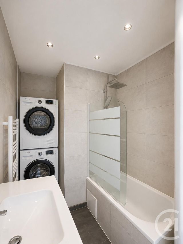 Appartement F4 à vendre - 4 pièces - 85.0 m2 - VILLEURBANNE - 69 - RHONE-ALPES - Century 21 Villa Urbana