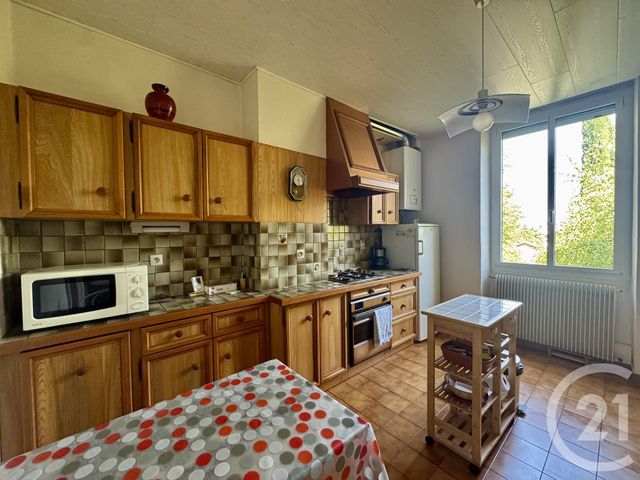 Appartement F3 à vendre - 3 pièces - 56.5 m2 - VILLEURBANNE - 69 - RHONE-ALPES - Century 21 Villa Urbana