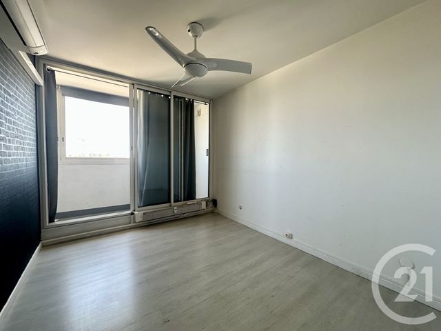 Appartement T4 à vendre - 4 pièces - 76.63 m2 - VILLEURBANNE - 69 - RHONE-ALPES - Century 21 Villa Urbana