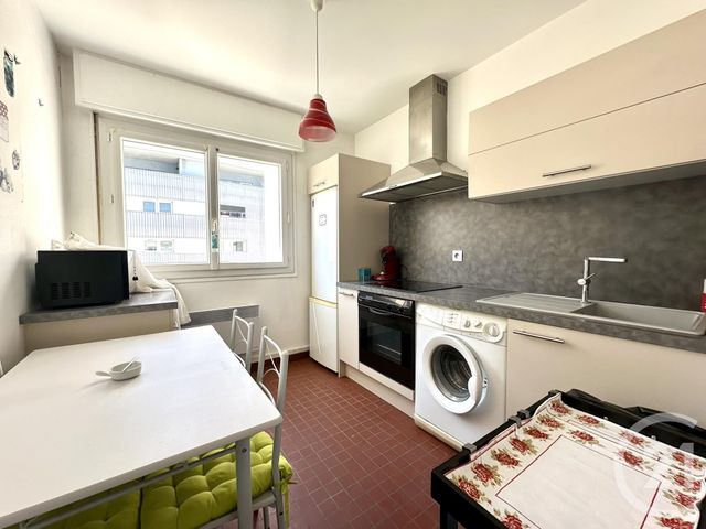 Appartement T3 à vendre - 3 pièces - 61.24 m2 - VILLEURBANNE - 69 - RHONE-ALPES - Century 21 Villa Urbana