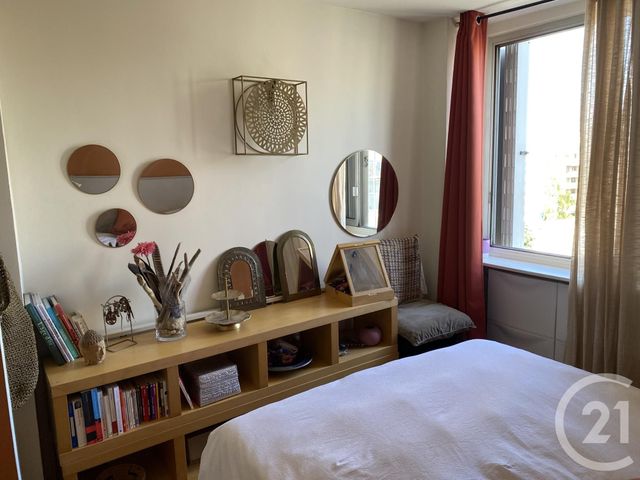 Appartement T2 à vendre - 2 pièces - 49.0 m2 - VILLEURBANNE - 69 - RHONE-ALPES - Century 21 Villa Urbana
