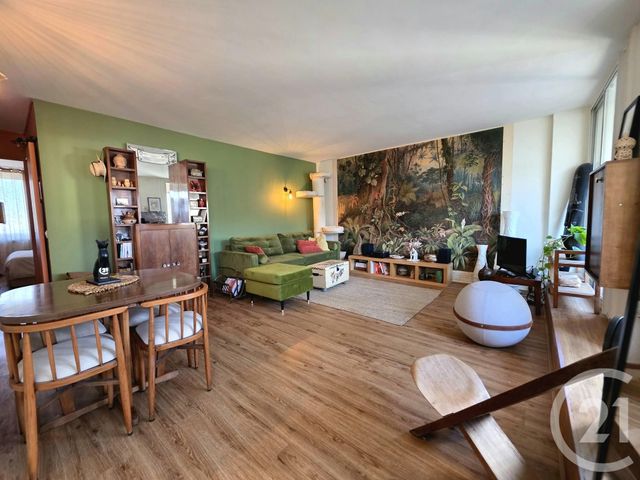 Appartement T2 à vendre - 2 pièces - 49.0 m2 - VILLEURBANNE - 69 - RHONE-ALPES - Century 21 Villa Urbana