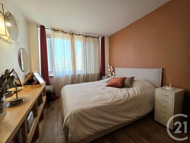 Appartement T2 à vendre - 2 pièces - 49.0 m2 - VILLEURBANNE - 69 - RHONE-ALPES - Century 21 Villa Urbana