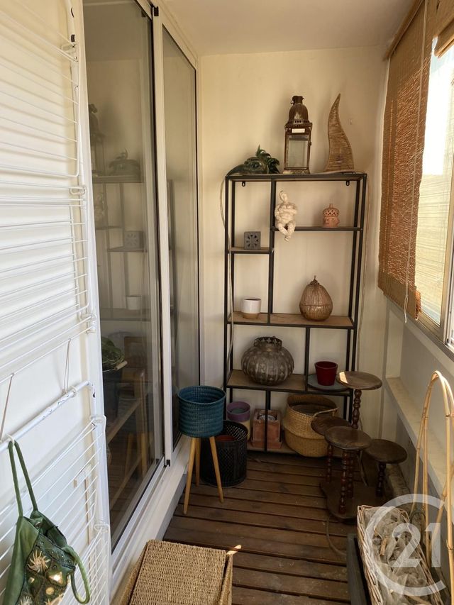 Appartement T2 à vendre - 2 pièces - 49.0 m2 - VILLEURBANNE - 69 - RHONE-ALPES - Century 21 Villa Urbana