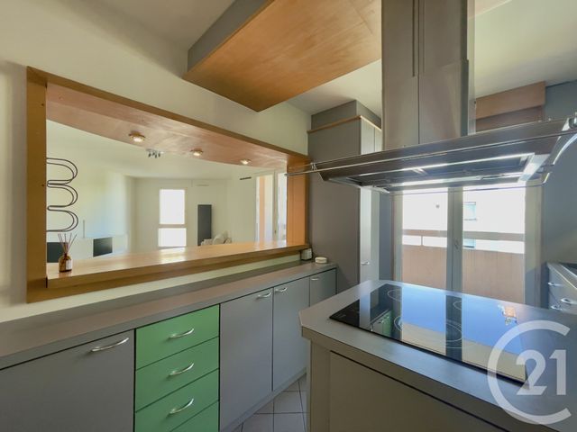 Appartement T3 à vendre - 3 pièces - 78.0 m2 - VILLEURBANNE - 69 - RHONE-ALPES - Century 21 Villa Urbana