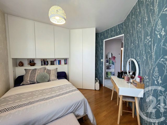 Appartement T2 à vendre - 2 pièces - 49.0 m2 - VILLEURBANNE - 69 - RHONE-ALPES - Century 21 Villa Urbana