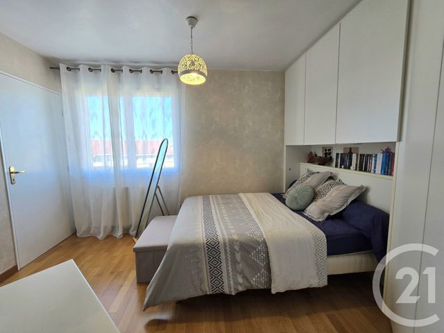 Appartement T2 à vendre - 2 pièces - 49.0 m2 - VILLEURBANNE - 69 - RHONE-ALPES - Century 21 Villa Urbana