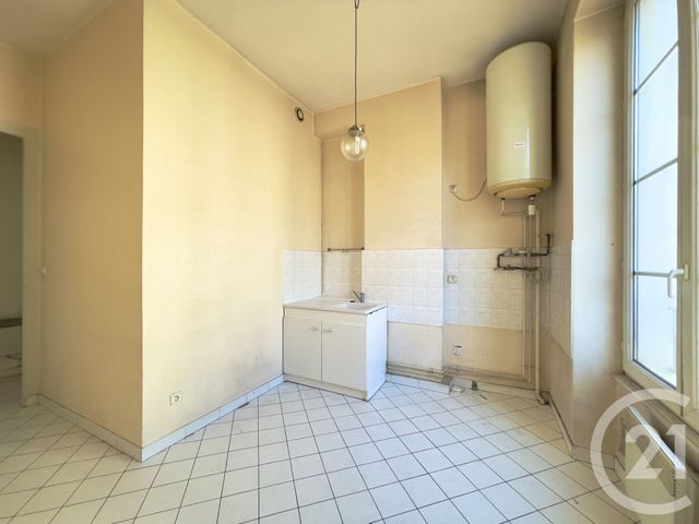 Appartement T1 à vendre - 1 pièce - 36.75 m2 - VILLEURBANNE - 69 - RHONE-ALPES - Century 21 Villa Urbana