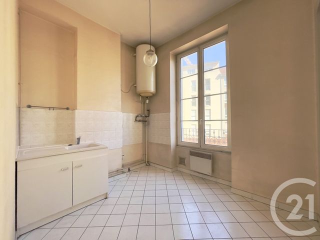 Appartement T1 à vendre - 1 pièce - 36.75 m2 - VILLEURBANNE - 69 - RHONE-ALPES - Century 21 Villa Urbana