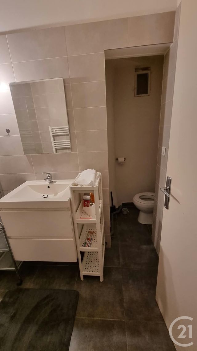 Appartement T2 à vendre - 2 pièces - 45.33 m2 - LYON - 69007 - RHONE-ALPES - Century 21 Villa Urbana