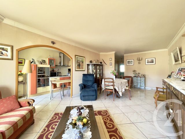 Appartement T3 à vendre - 3 pièces - 72.0 m2 - VILLEURBANNE - 69 - RHONE-ALPES - Century 21 Villa Urbana