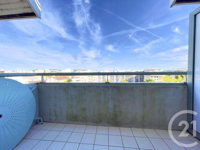 Appartement T3 à vendre - 3 pièces - 72.0 m2 - VILLEURBANNE - 69 - RHONE-ALPES - Century 21 Villa Urbana