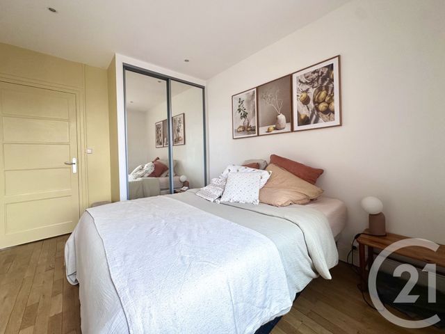 Appartement T3 à vendre - 3 pièces - 64.81 m2 - VILLEURBANNE - 69 - RHONE-ALPES - Century 21 Villa Urbana