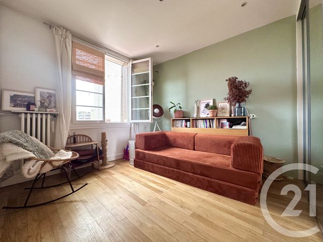 Appartement T3 à vendre - 3 pièces - 64.81 m2 - VILLEURBANNE - 69 - RHONE-ALPES - Century 21 Villa Urbana