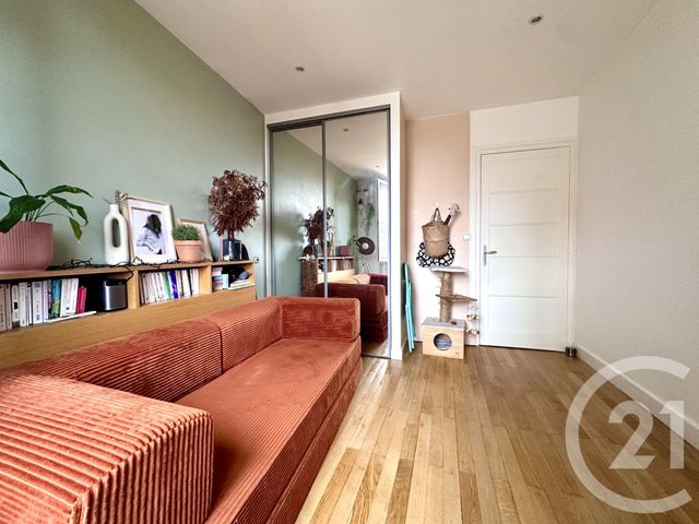 Appartement T3 à vendre - 3 pièces - 64.81 m2 - VILLEURBANNE - 69 - RHONE-ALPES - Century 21 Villa Urbana