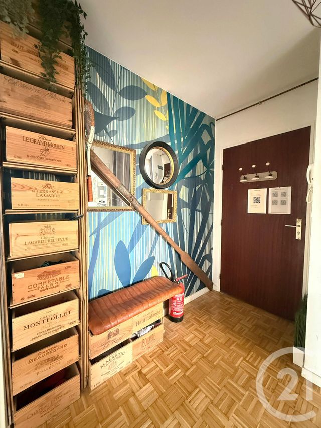 Appartement T4 à vendre - 4 pièces - 84.25 m2 - VILLEURBANNE - 69 - RHONE-ALPES - Century 21 Villa Urbana