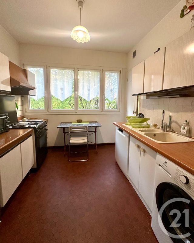 Appartement F4 à vendre - 4 pièces - 93.0 m2 - VILLEURBANNE - 69 - RHONE-ALPES - Century 21 Villa Urbana