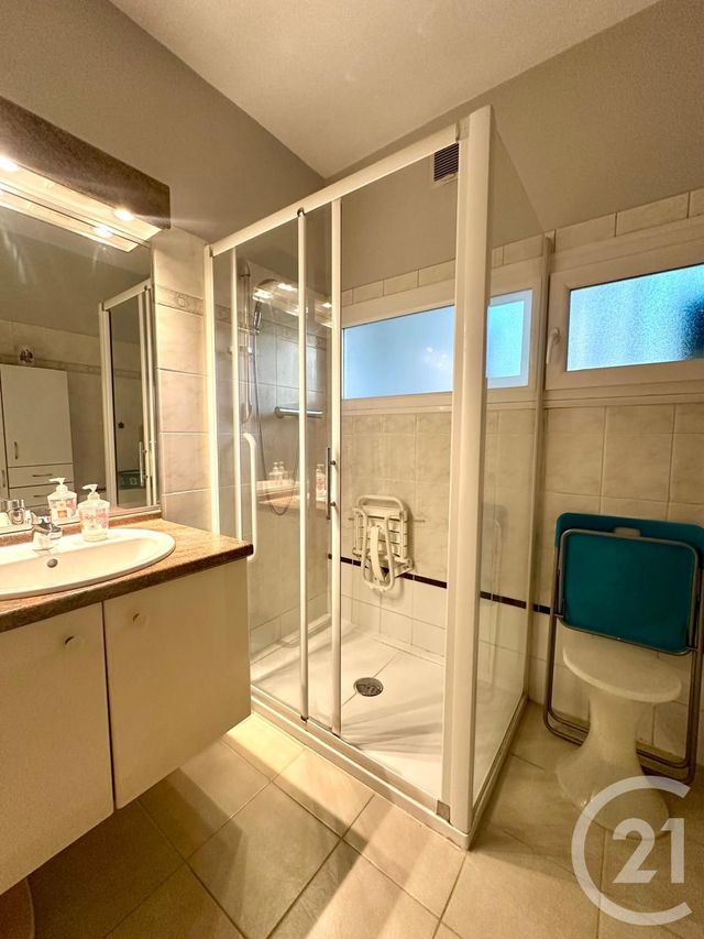 Appartement F4 à vendre - 4 pièces - 93.0 m2 - VILLEURBANNE - 69 - RHONE-ALPES - Century 21 Villa Urbana