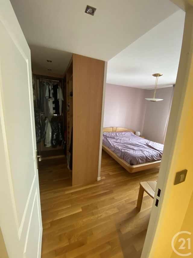 Appartement T3 à vendre - 3 pièces - 92.0 m2 - DECINES CHARPIEU - 69 - RHONE-ALPES - Century 21 Villa Urbana